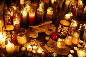 Memorial at Sandy Hook Elementary School